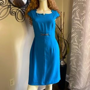 Tahari Size 4 Teal Fitted Dress